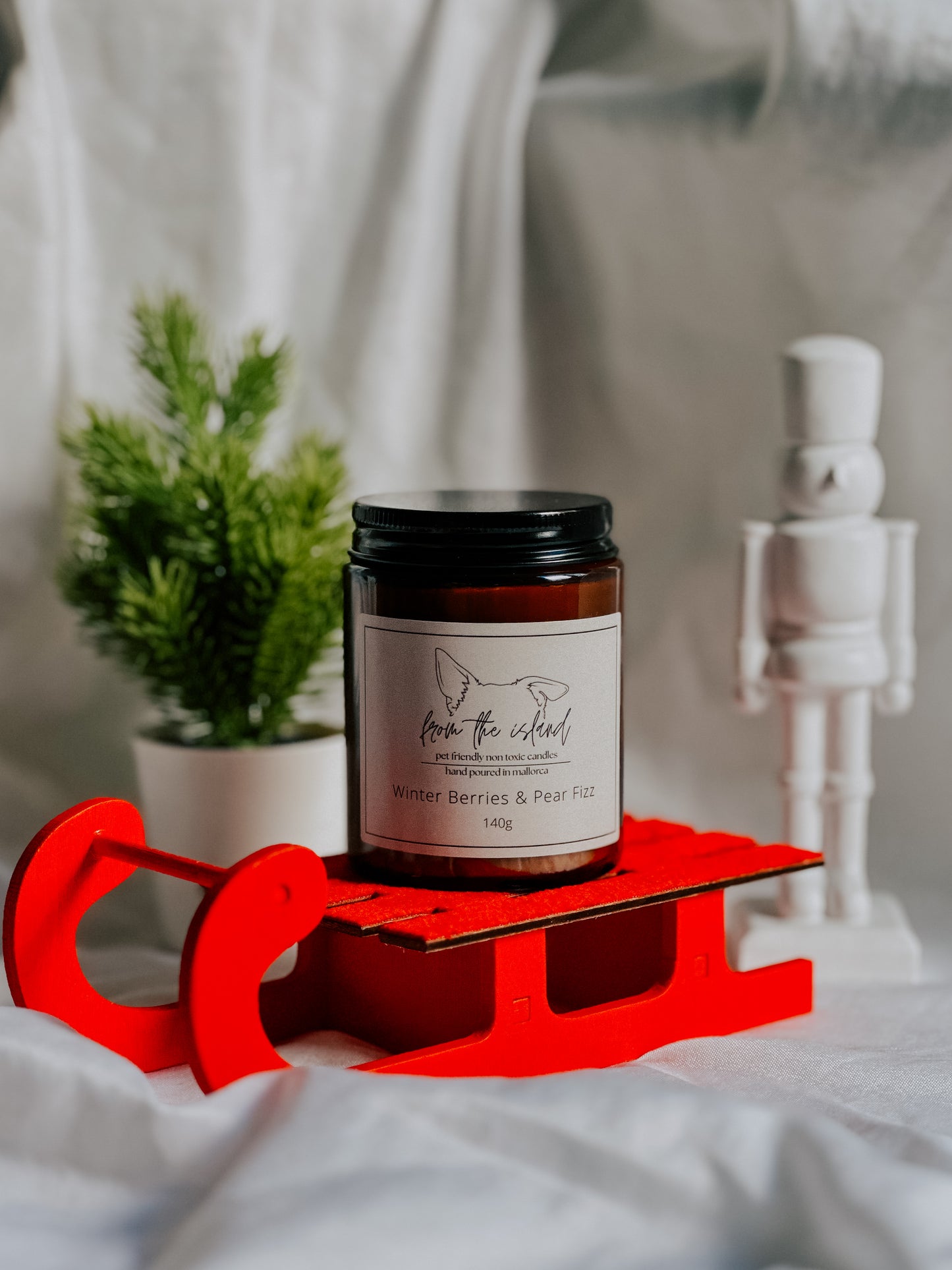 Winterbeeren &amp; Birnen-Fizz